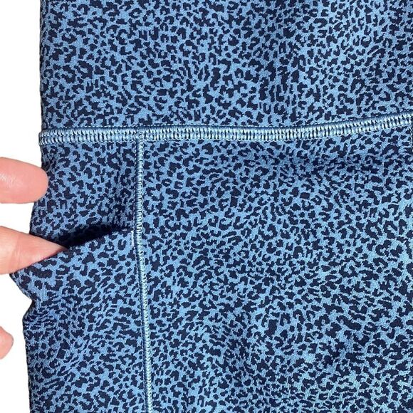 Athleta salutation stash II textured tight size xs blue green 7/8 - Picture 6 of 9